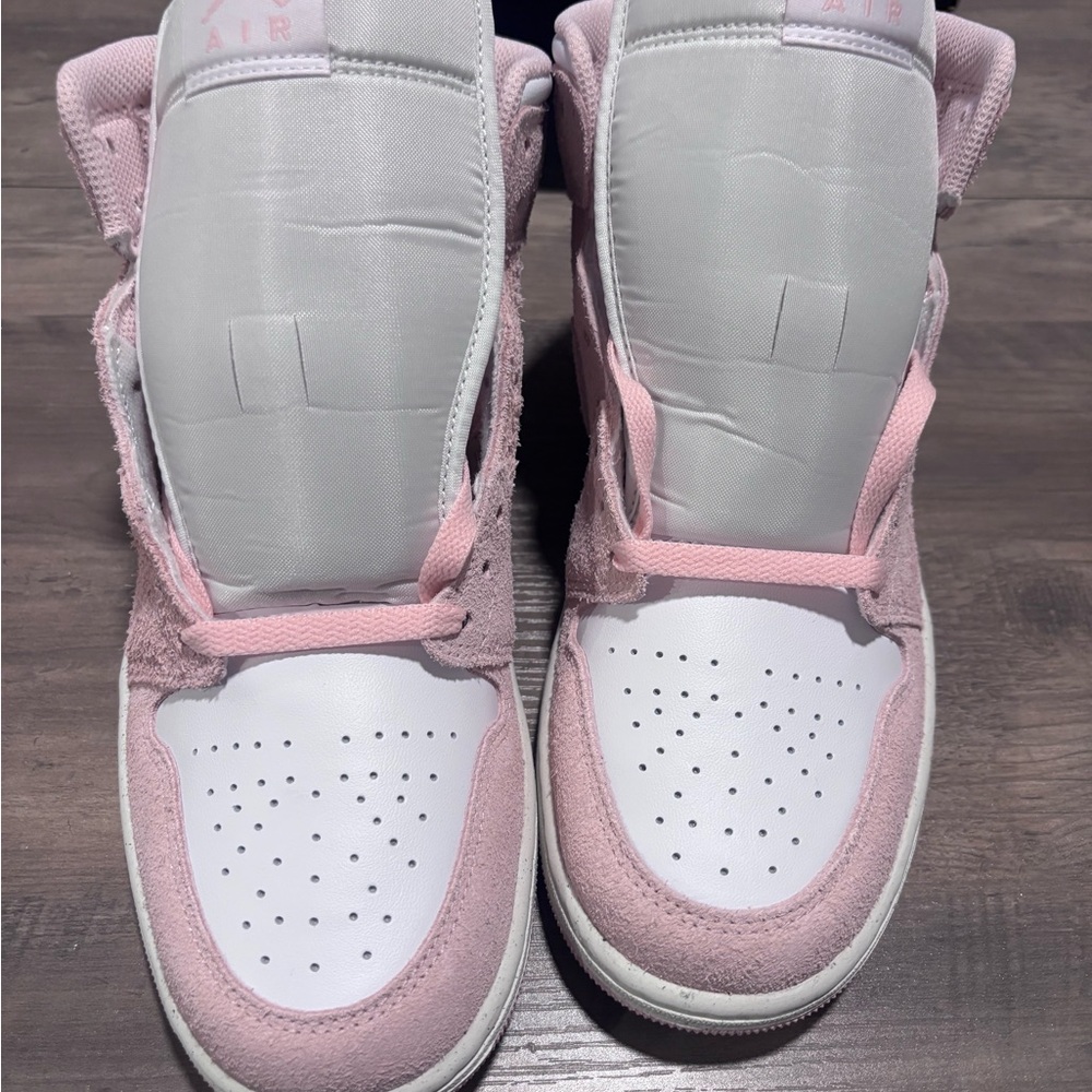 Nike Air Jordan 1 Mid Legend Pink Men’s Size 10 - Picture 3 of 10